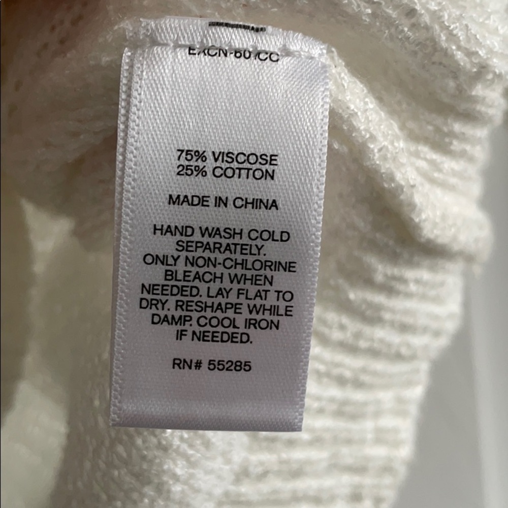 Express Cold Shoulder Sweater - Picture 4 of 4